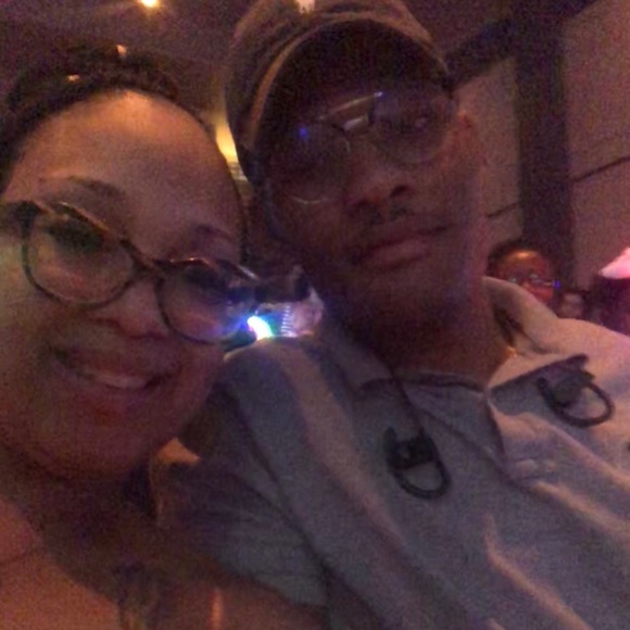 Meet your Posher, Jonathan - Picture 8 of 9